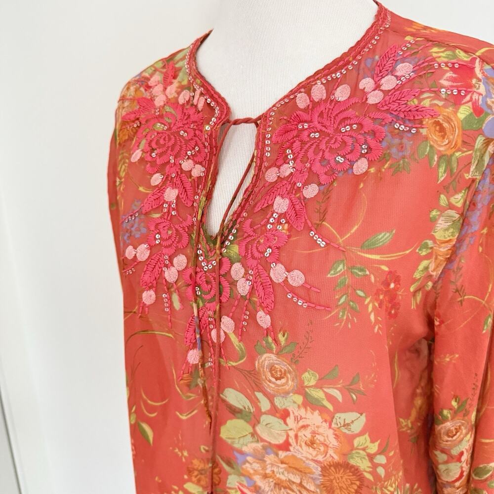Cabi Coral Floral Lightweight Silk Sequin Embellished Embroidered Blouse Size S - Picture 7 of 15